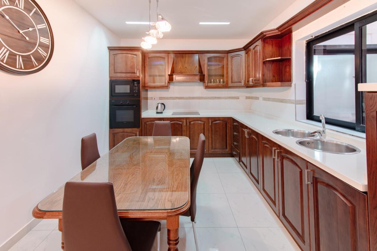Stylish Corner Maisonette - Sunflower Birkirkara Extérieur photo