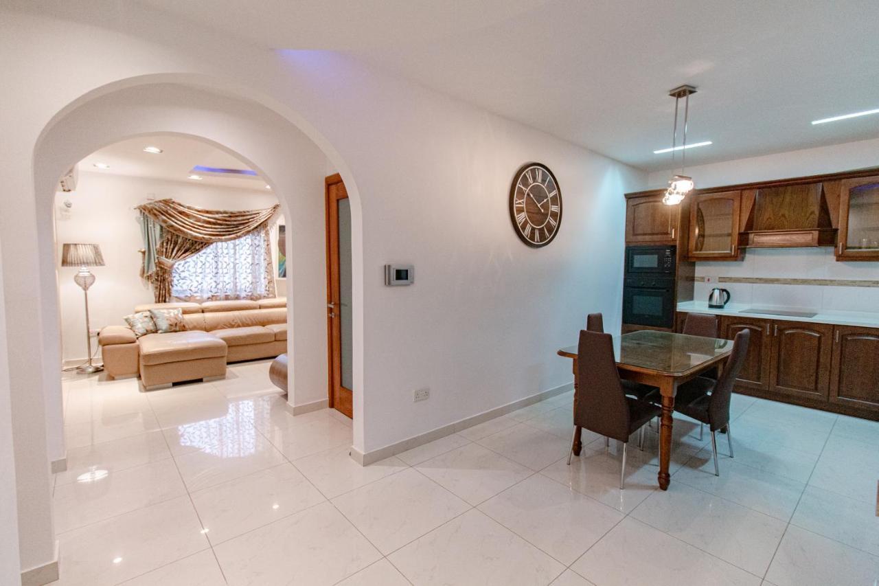 Stylish Corner Maisonette - Sunflower Birkirkara Extérieur photo